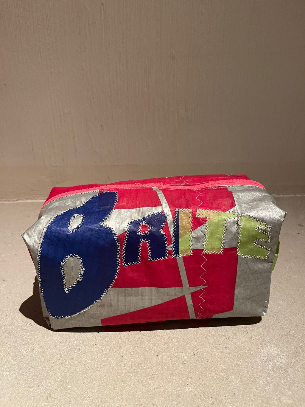 Pink No.2 Medium Zip