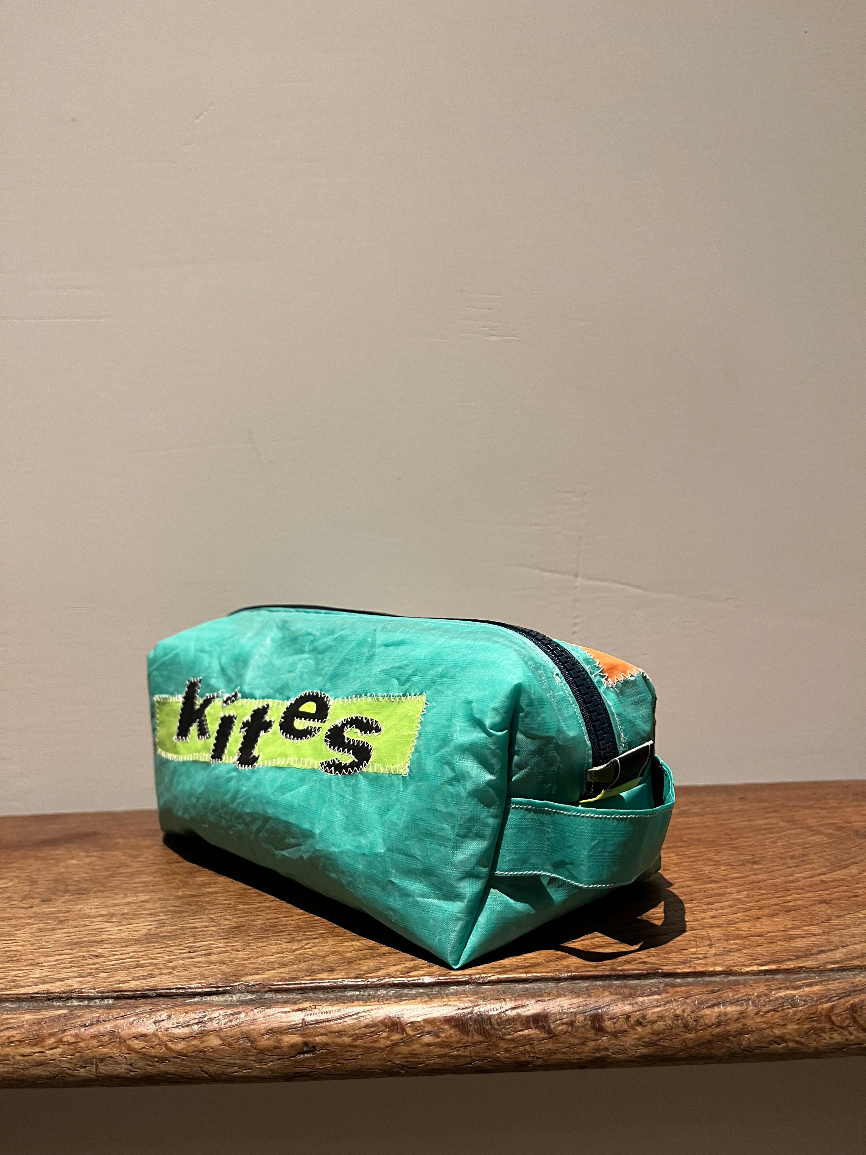 Kites Blue Pencil Zip