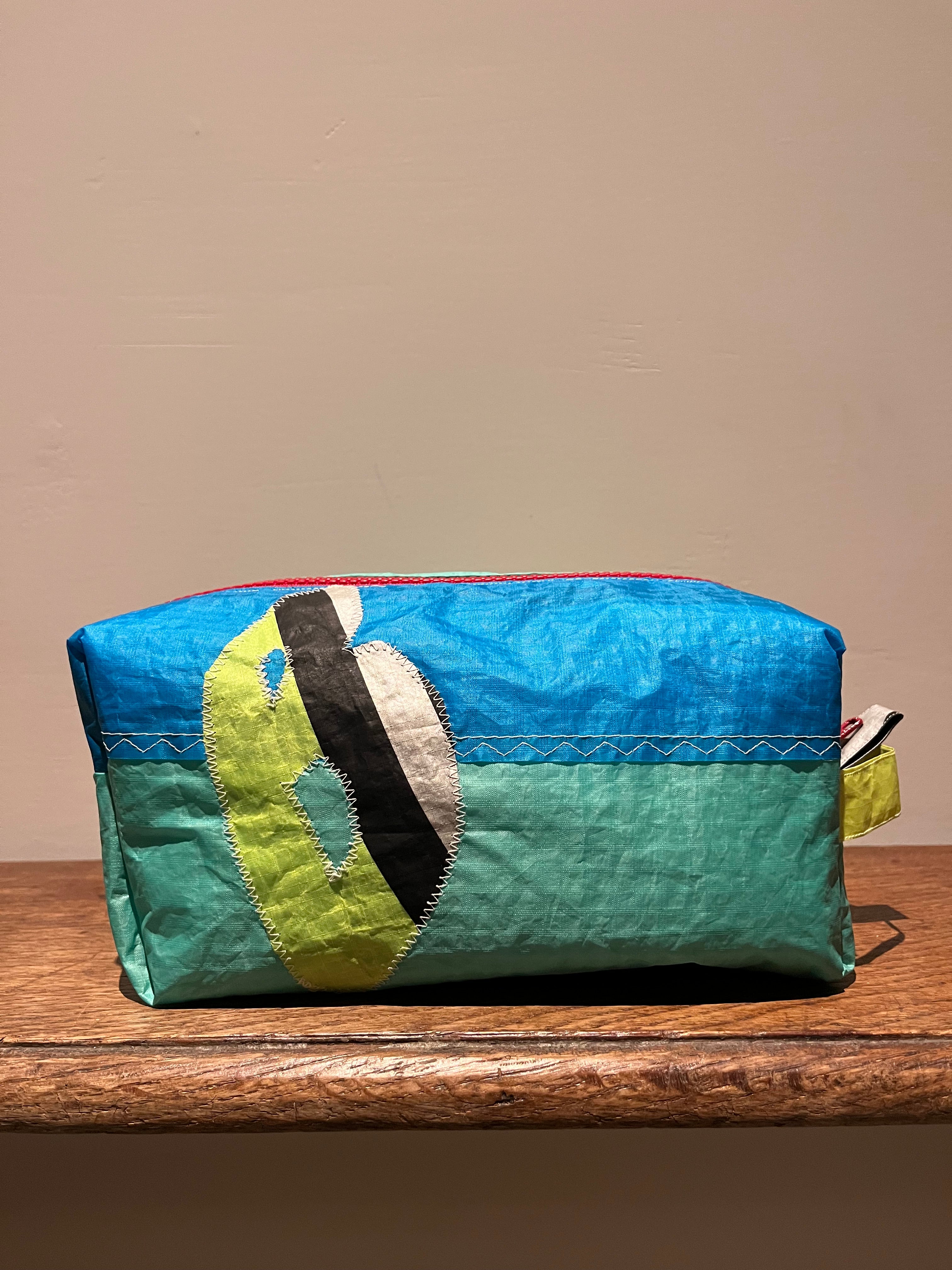 Blue No. 2 Medium Zip